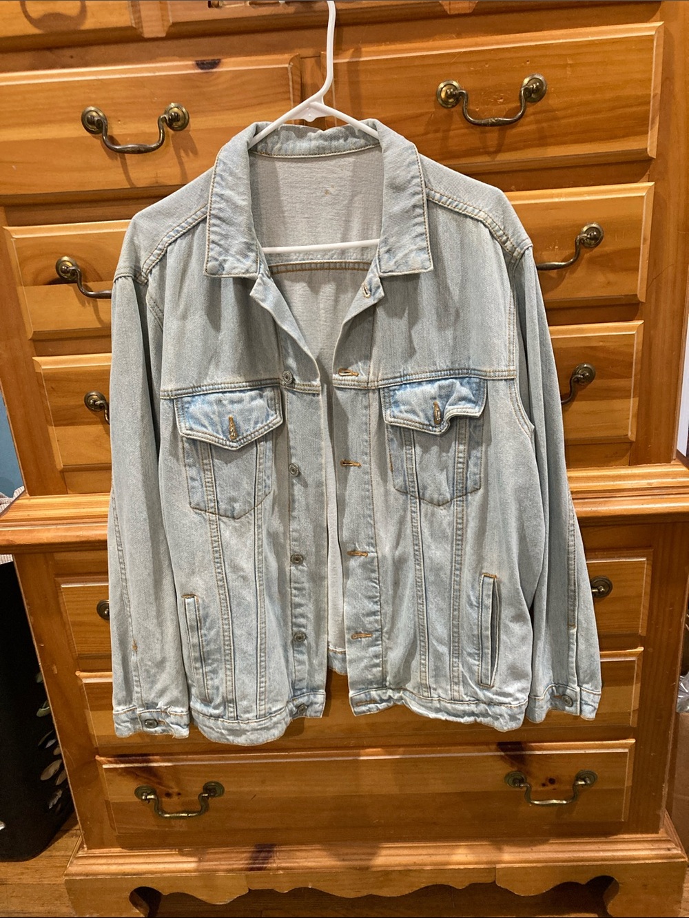 PacSun by John Galt California Light Wash Denim Trucker Jacket